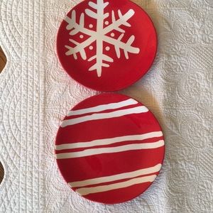 Hallmark Christmas red & white plates